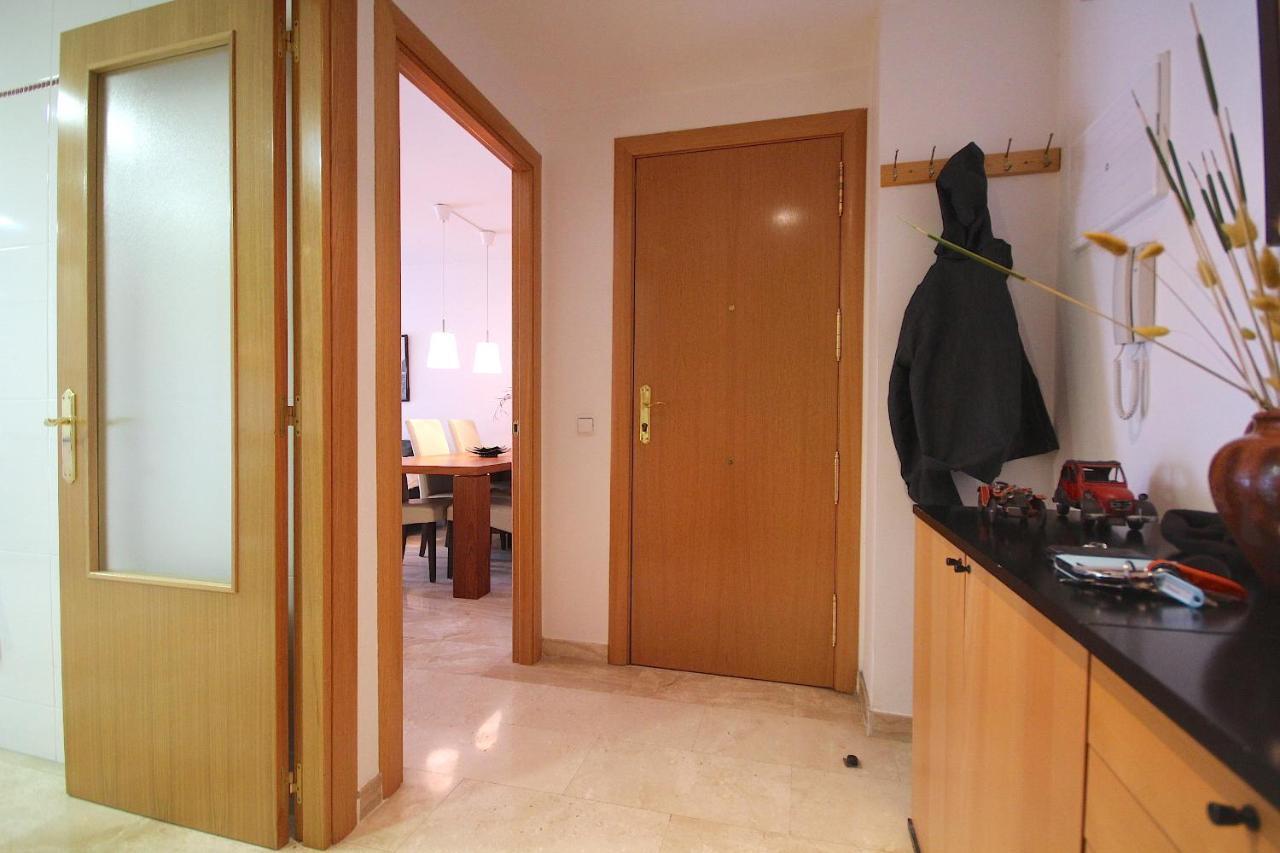 Ca l'Anna - Holiday Apartment Tremp Habitación foto